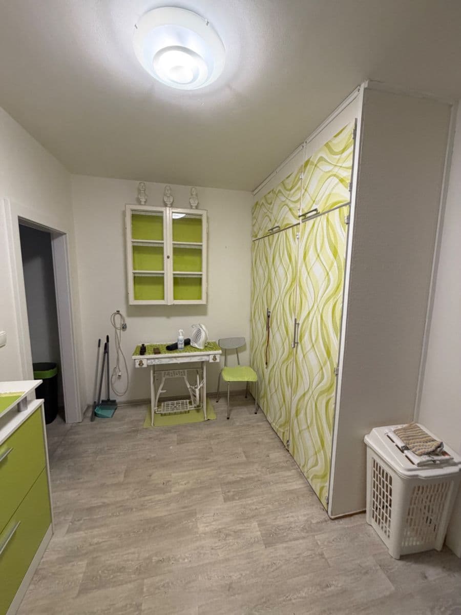 Pronájem bytu 2+1 60 m², Terezie Brzkové, Plzeň, Plzeňský kraj Pronájem bytu 2+1 60 m², Terezie Brzkové, Plzeň, Plzeňský kraj