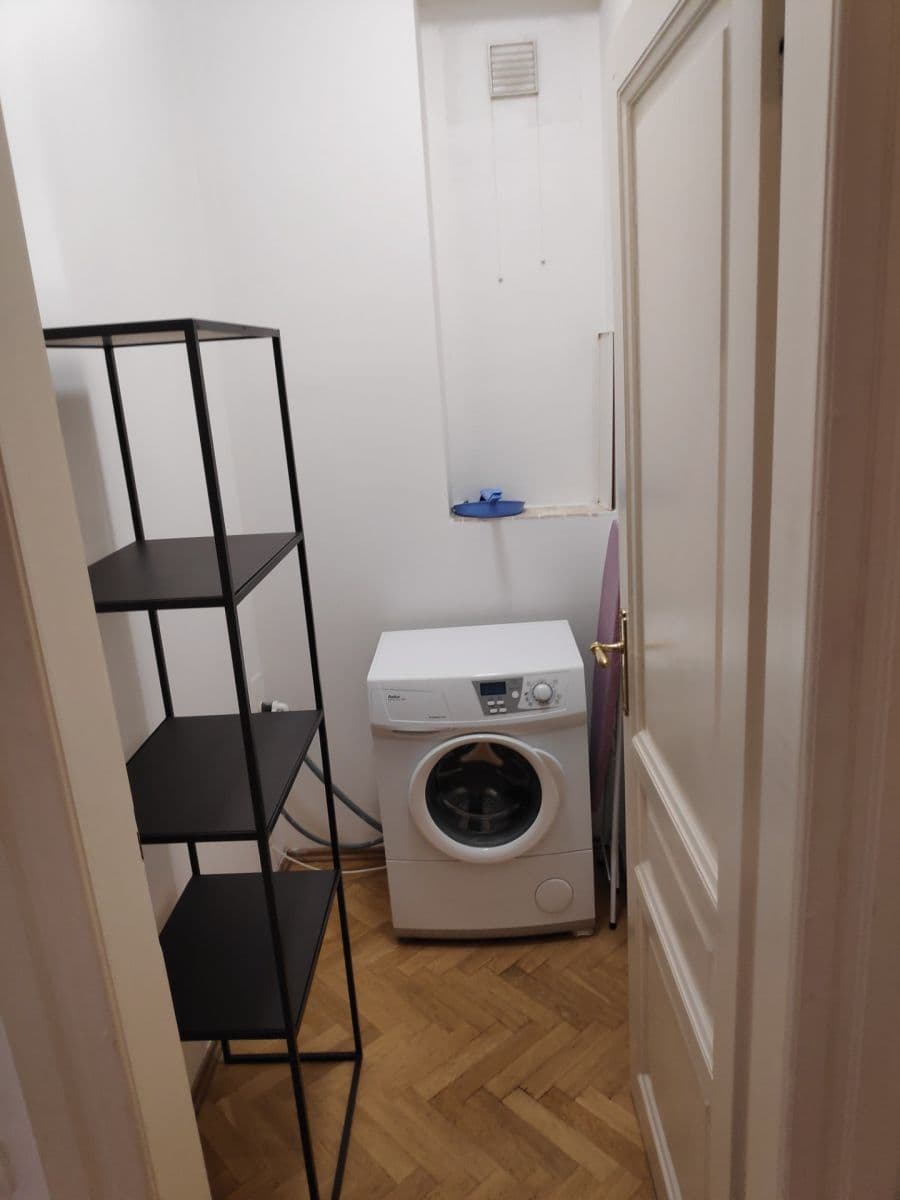 Pronájem bytu 2+1 50 m², Na Výtoni, Praha, Praha Pronájem bytu 2+1 50 m², Na Výtoni, Praha, Praha