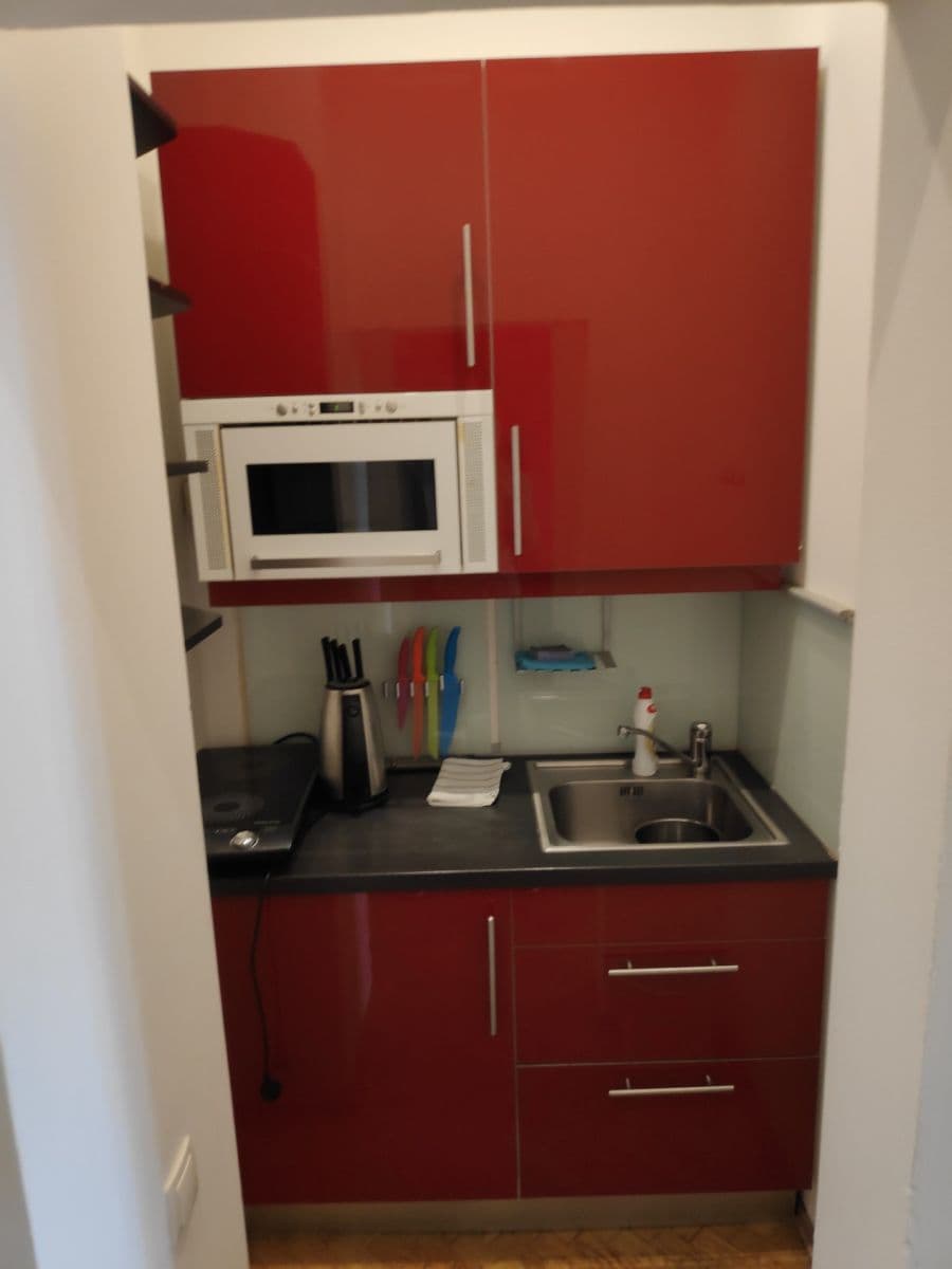 Pronájem bytu 2+1 50 m², Na Výtoni, Praha, Praha Pronájem bytu 2+1 50 m², Na Výtoni, Praha, Praha