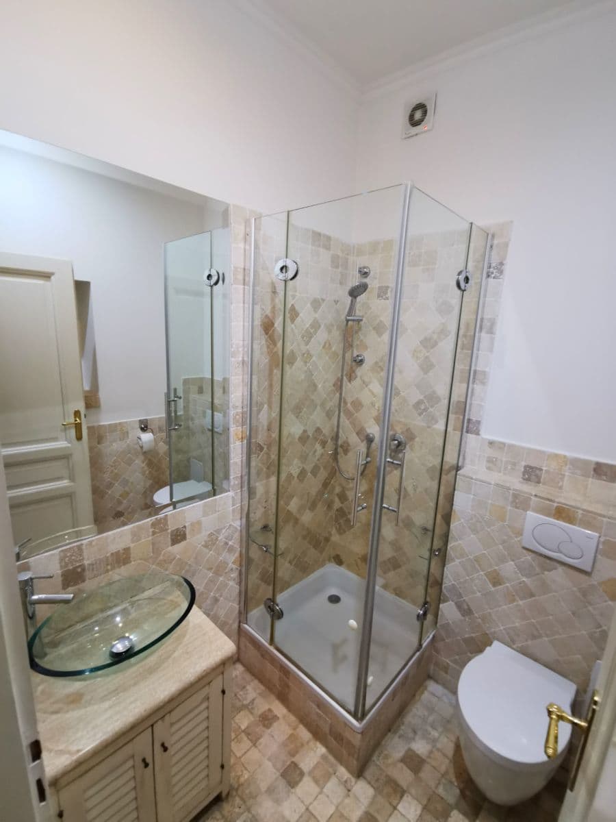 Pronájem bytu 2+1 50 m², Na Výtoni, Praha, Praha Pronájem bytu 2+1 50 m², Na Výtoni, Praha, Praha