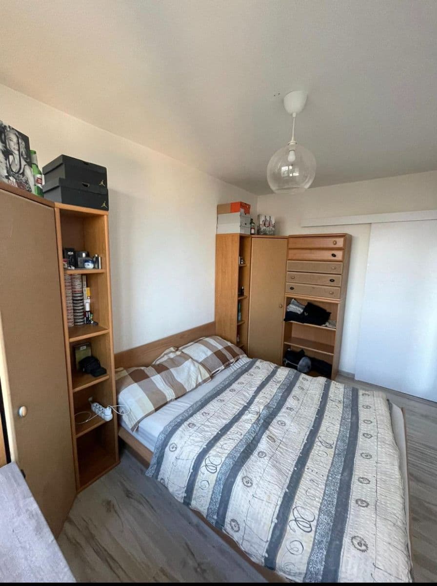 Pronájem bytu 2+kk 46 m², Poznaňská, Praha, Praha Pronájem bytu 2+kk 46 m², Poznaňská, Praha, Praha