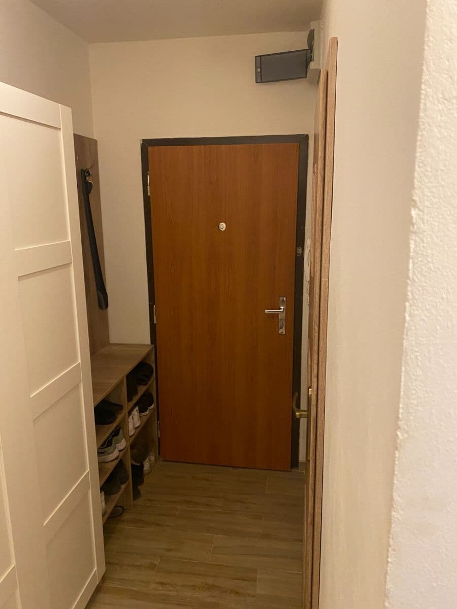 Pronájem bytu 2+kk 46 m², Poznaňská, Praha, Praha Pronájem bytu 2+kk 46 m², Poznaňská, Praha, Praha