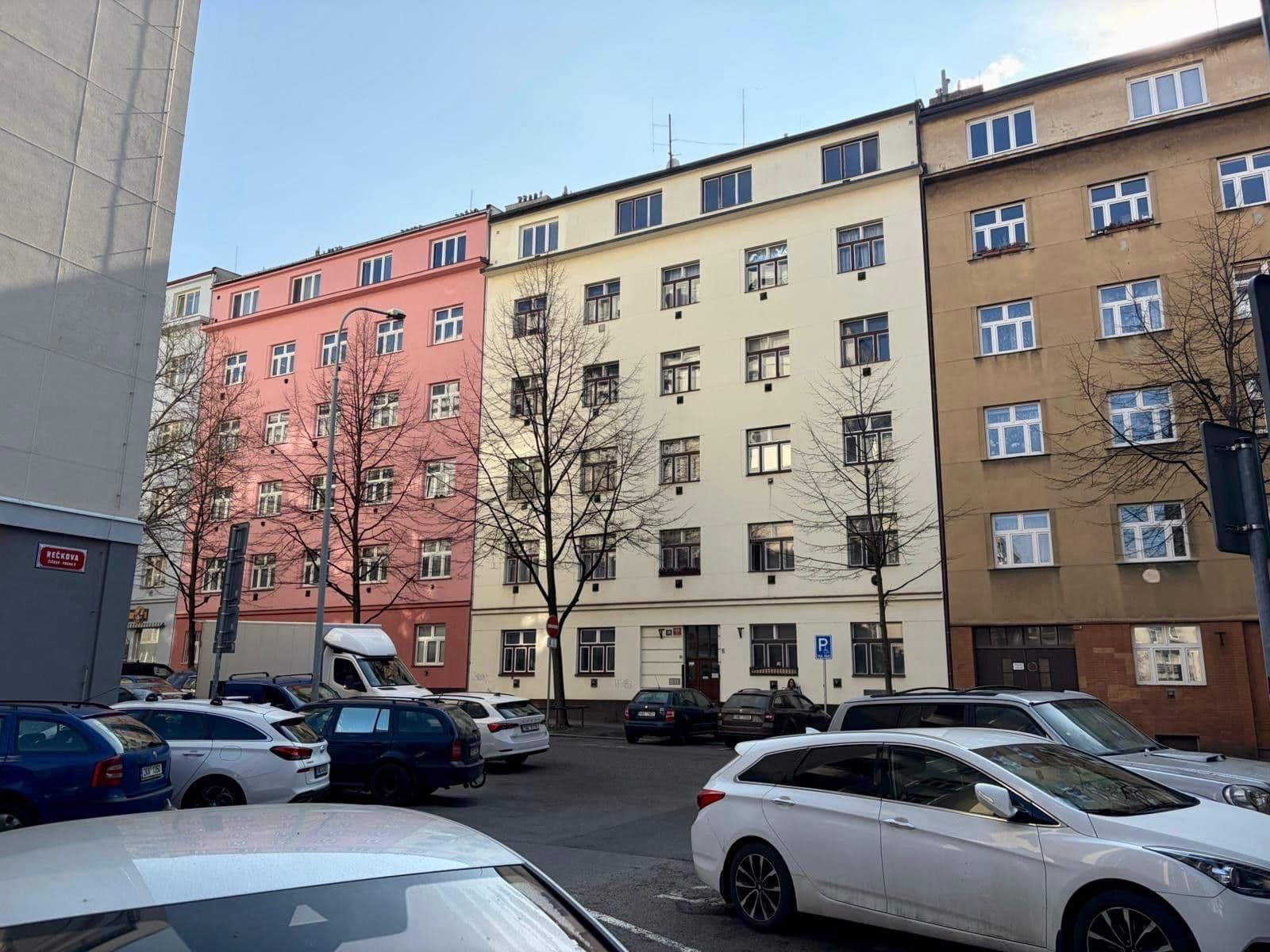 Prodej bytu 2+kk 51 m², Biskupcova, Praha, Praha Prodej bytu 2+kk 51 m², Biskupcova, Praha, Praha