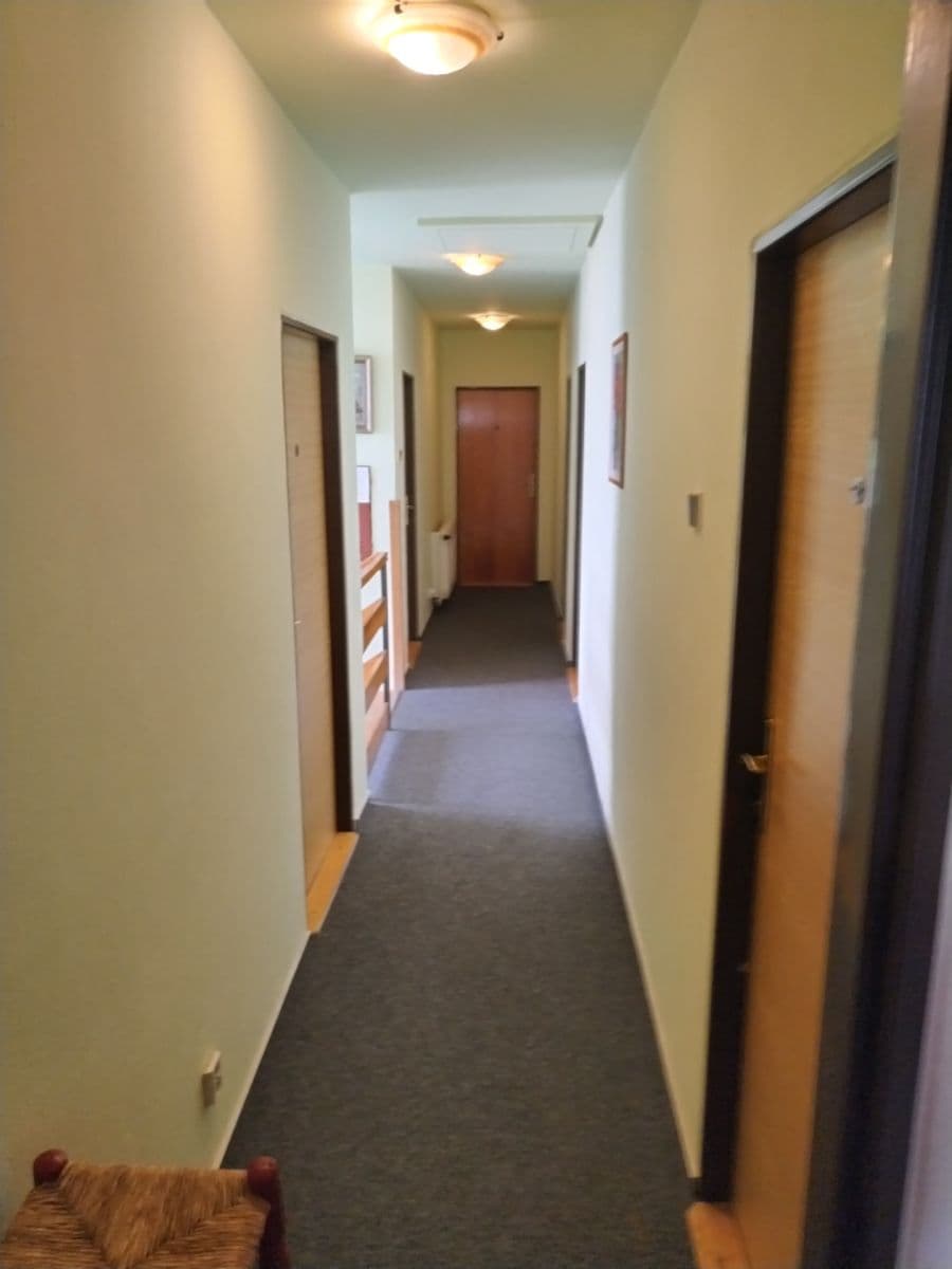 Pronájem bytu 1+1 27 m², Ústecká, Praha, Praha Pronájem bytu 1+1 27 m², Ústecká, Praha, Praha