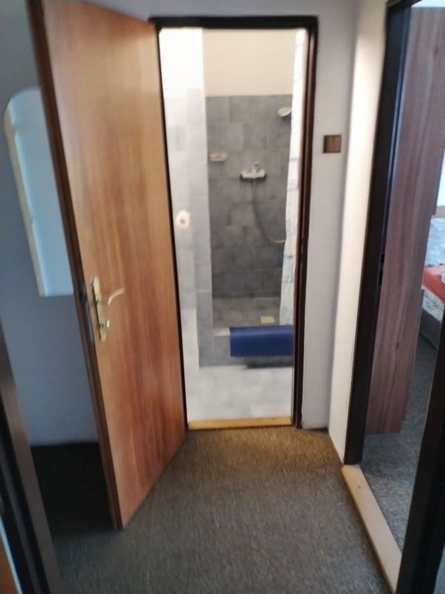 Pronájem bytu 1+1 27 m², Ústecká, Praha, Praha Pronájem bytu 1+1 27 m², Ústecká, Praha, Praha