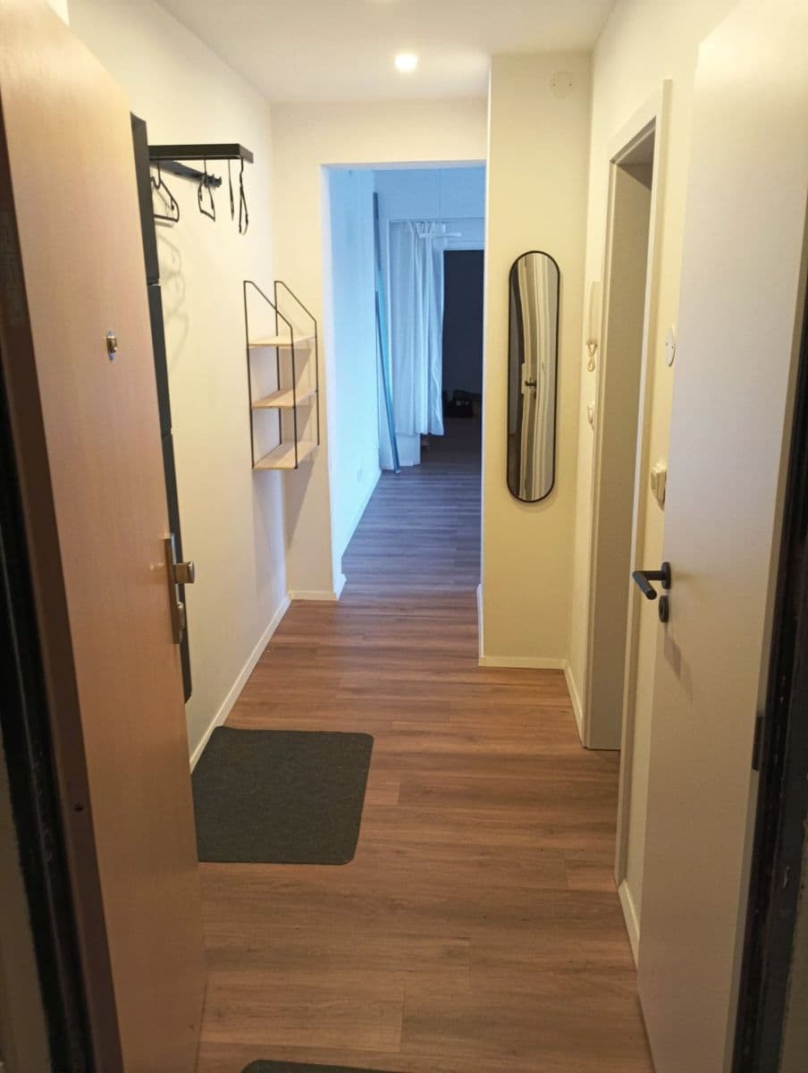 Pronájem bytu 3+kk 58 m², sídl. Hůrka, Kralupy nad Vltavou, Středočeský kraj Pronájem bytu 3+kk 58 m², sídl. Hůrka, Kralupy nad Vltavou, Středočeský kraj