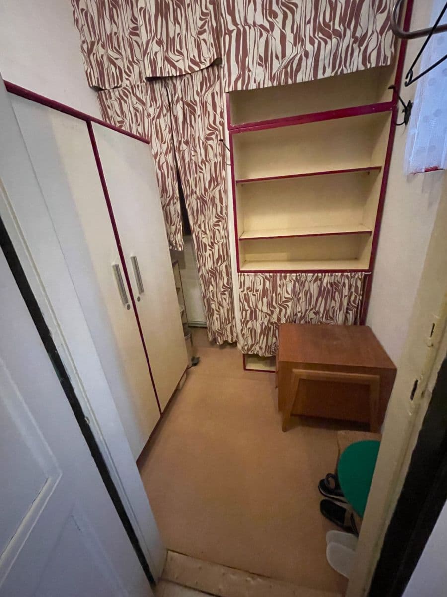 Pronájem bytu 2+1 83 m², Drahobejlova, Praha, Praha Pronájem bytu 2+1 83 m², Drahobejlova, Praha, Praha