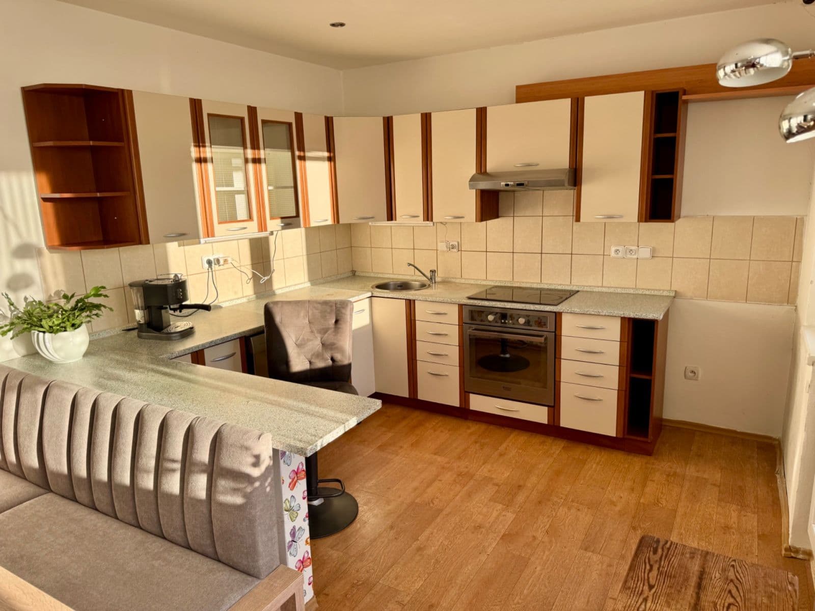 Prodej domu 107 m², pozemek 395 m², Kounice, Horní Slavkov, Karlovarský kraj Prodej domu 107 m², pozemek 395 m², Kounice, Horní Slavkov, Karlovarský kraj