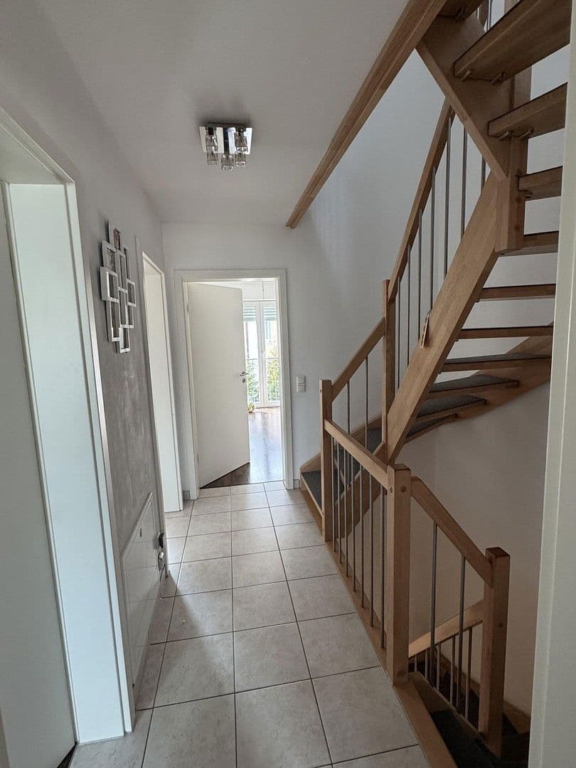 Prodej domu 122 m², pozemek 122 m², Olching, Bavorsko Prodej domu 122 m², pozemek 122 m², Olching, Bavorsko