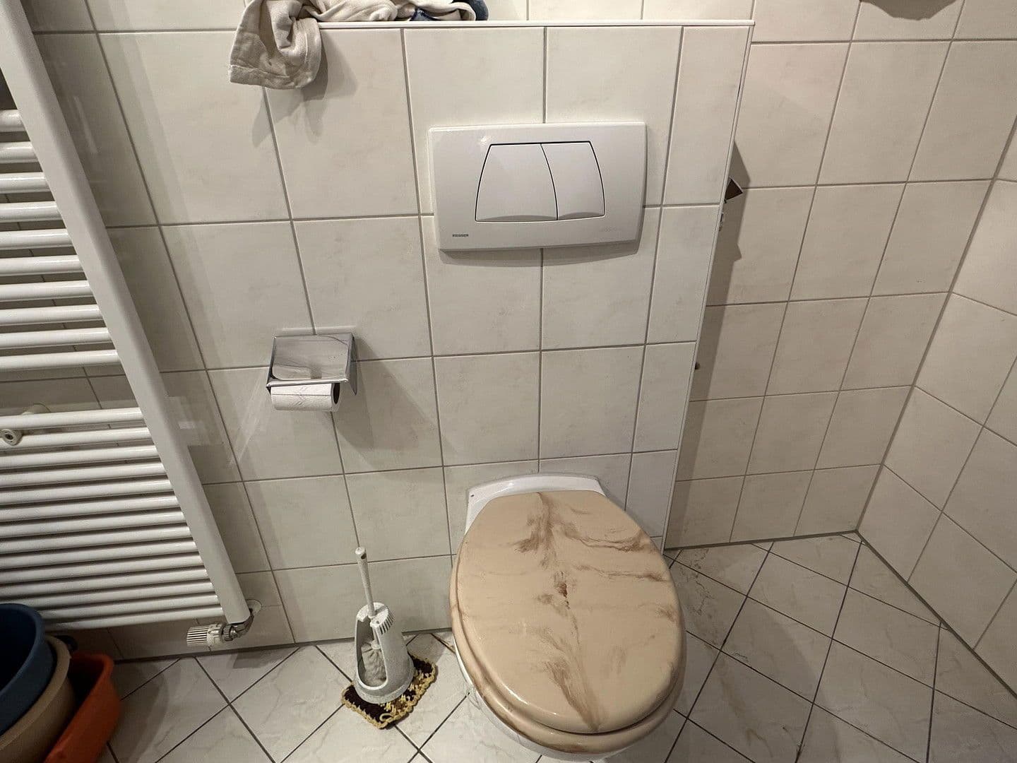 Pronájem bytu 3+1 72 m², Graugansstraße 34, Stuttgart, Bádensko-Württembersko Pronájem bytu 3+1 72 m², Graugansstraße 34, Stuttgart, Bádensko-Württembersko