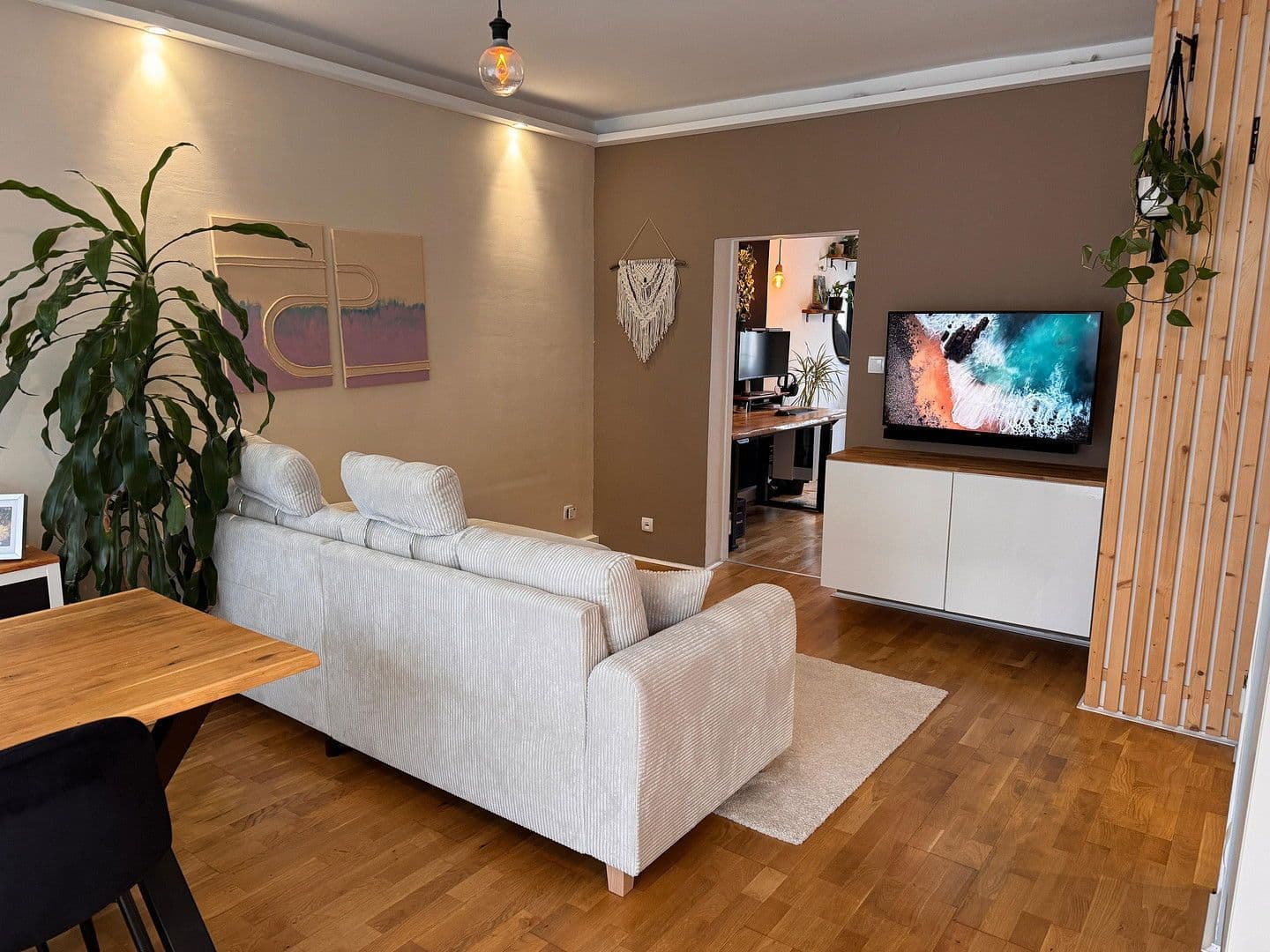 Prodej bytu 2+1 49 m², Berlin, Berlín Prodej bytu 2+1 49 m², Berlin, Berlín