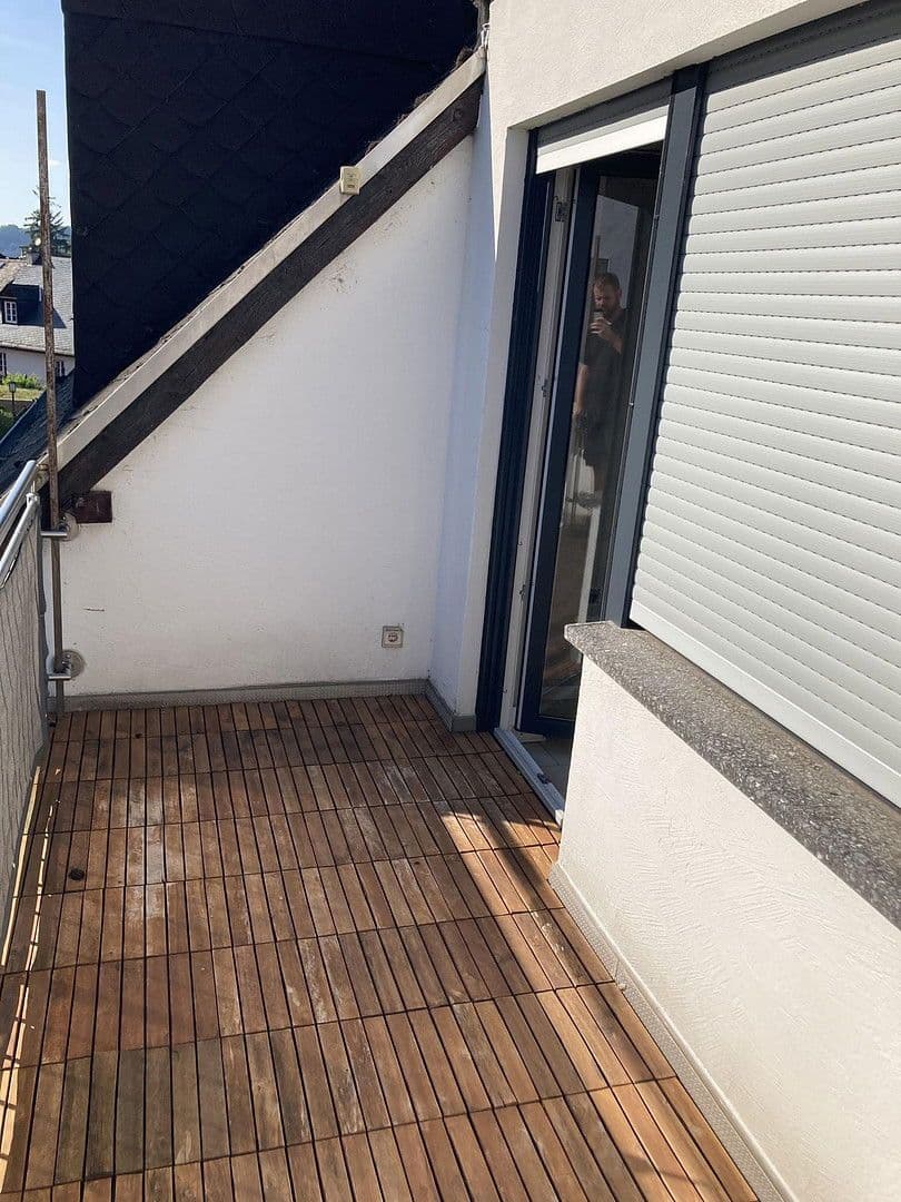 Pronájem bytu 4+1 109 m², Waldstraße 3, Kenn, Porýní-Falc Pronájem bytu 4+1 109 m², Waldstraße 3, Kenn, Porýní-Falc