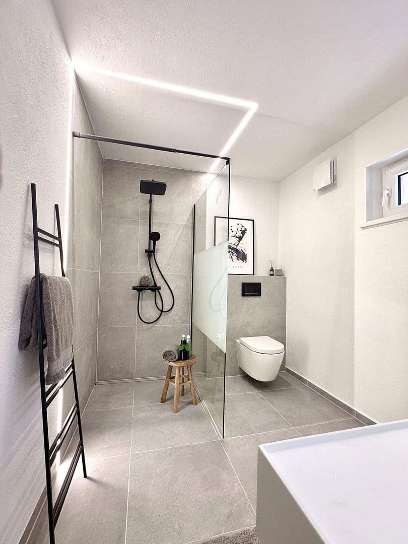 Prodej bytu 4+1 91 m², Zum Ehranger Wald 11, Trier, Porýní-Falc Prodej bytu 4+1 91 m², Zum Ehranger Wald 11, Trier, Porýní-Falc