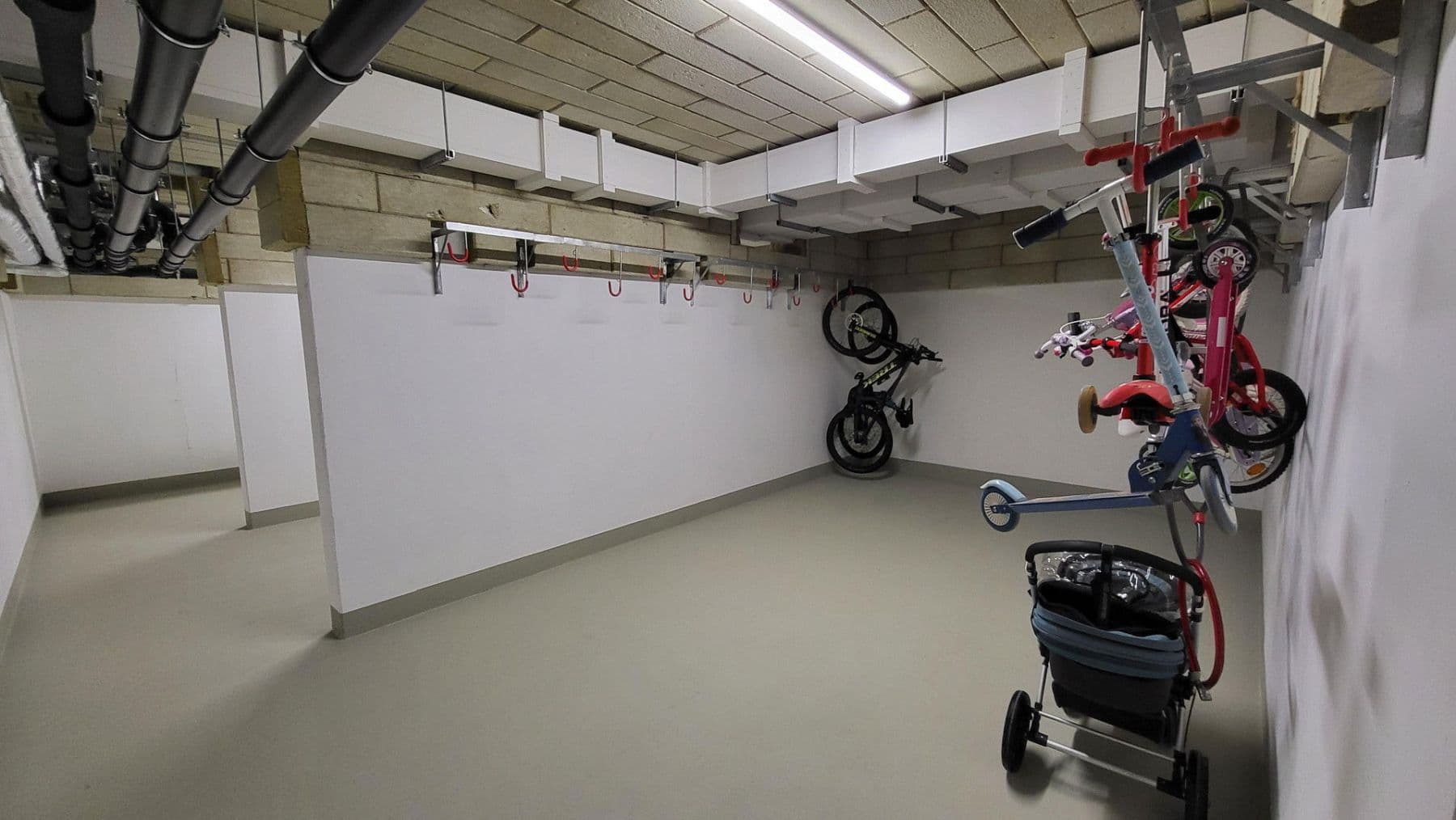 Pronájem bytu 2+1 45 m², Am Kanal 111/2/9, Wien, Wien Pronájem bytu 2+1 45 m², Am Kanal 111/2/9, Wien, Wien