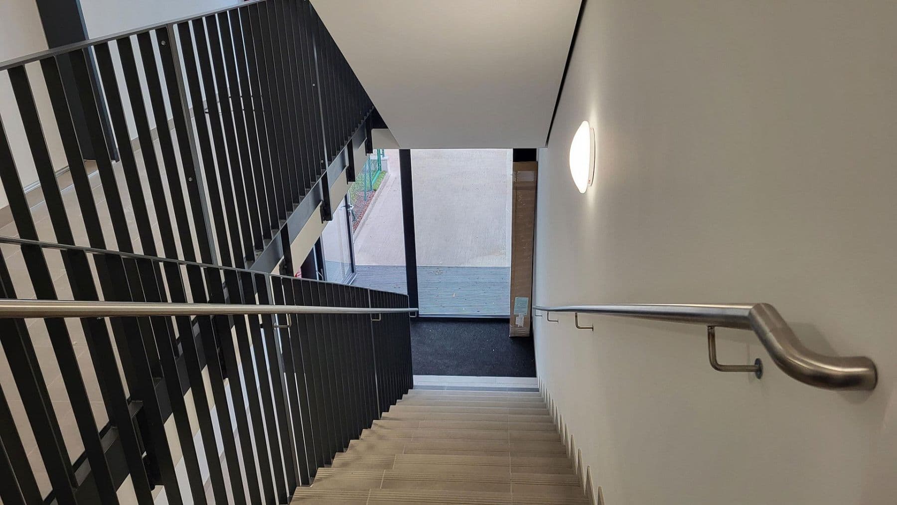 Pronájem bytu 2+1 45 m², Am Kanal 111/2/9, Wien, Wien Pronájem bytu 2+1 45 m², Am Kanal 111/2/9, Wien, Wien