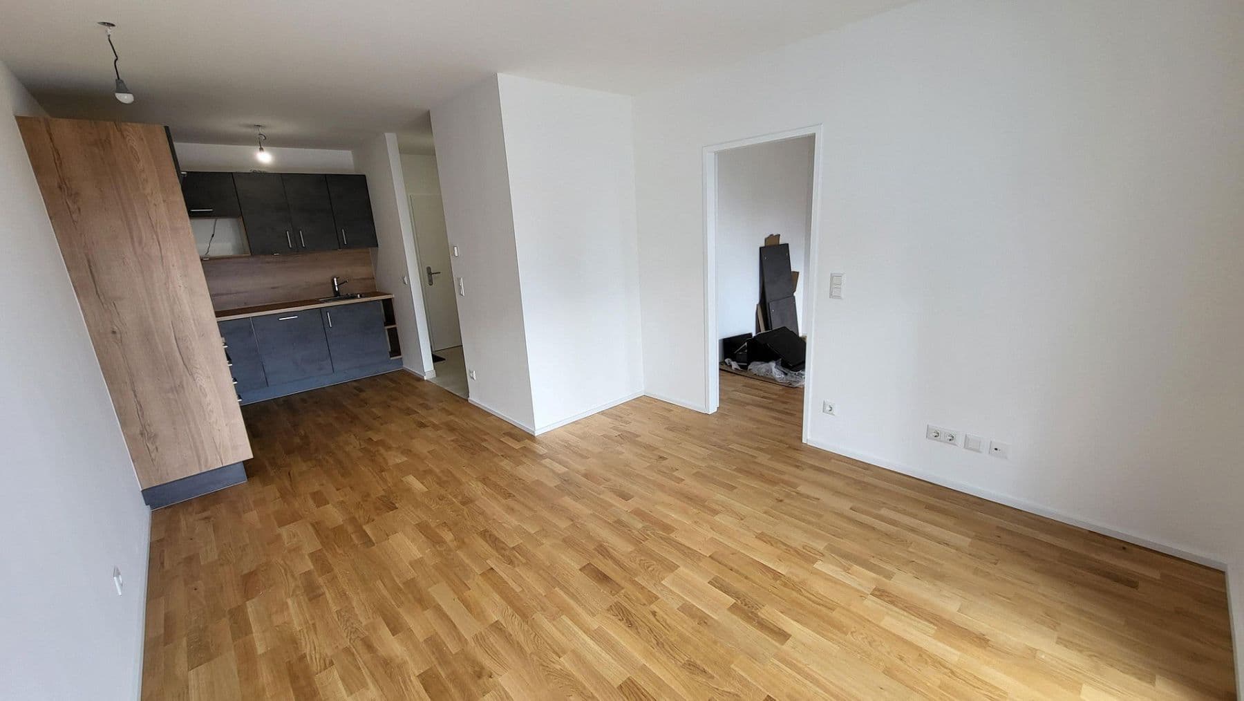 Pronájem bytu 2+1 45 m², Am Kanal 111/2/9, Wien, Wien Pronájem bytu 2+1 45 m², Am Kanal 111/2/9, Wien, Wien