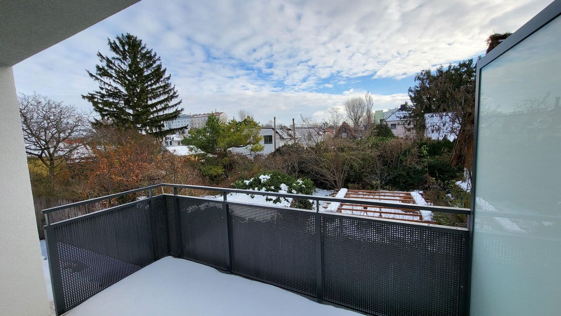 Pronájem bytu 2+1 45 m², Am Kanal 111/2/9, Wien, Wien Pronájem bytu 2+1 45 m², Am Kanal 111/2/9, Wien, Wien