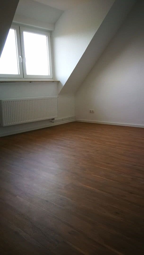 Pronájem bytu 2+1 63 m², Giesen, Dolní Sasko Pronájem bytu 2+1 63 m², Giesen, Dolní Sasko