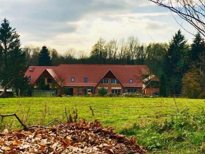 Pronájem domu 195 m², pozemek 400 m², Meiereiweg 25, Pirna, Sasko Pronájem domu 195 m², pozemek 400 m², Meiereiweg 25, Pirna, Sasko