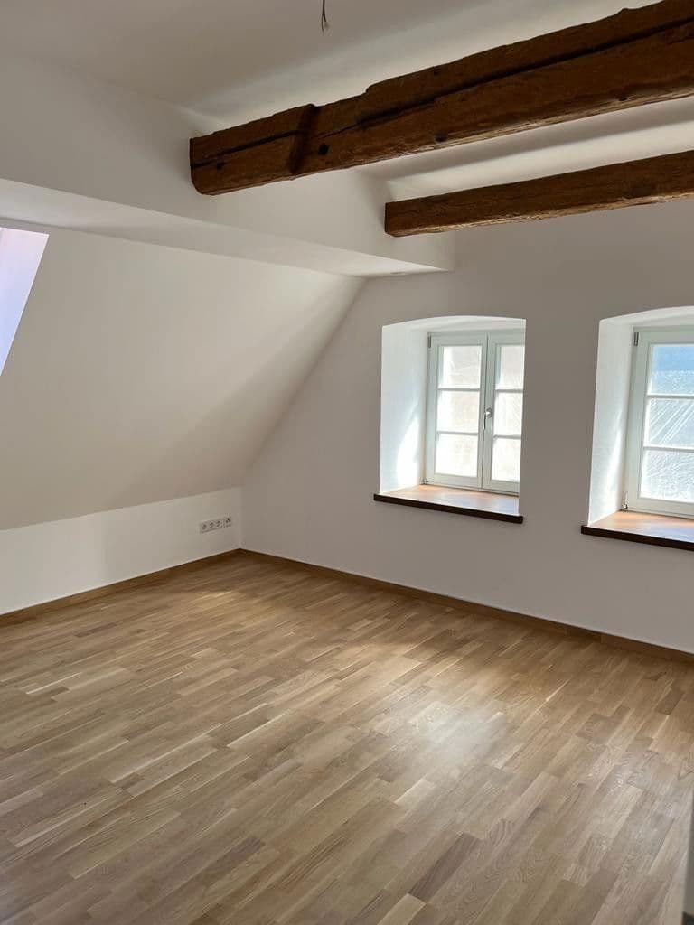 Pronájem domu 195 m², pozemek 400 m², Meiereiweg 25, Pirna, Sasko Pronájem domu 195 m², pozemek 400 m², Meiereiweg 25, Pirna, Sasko