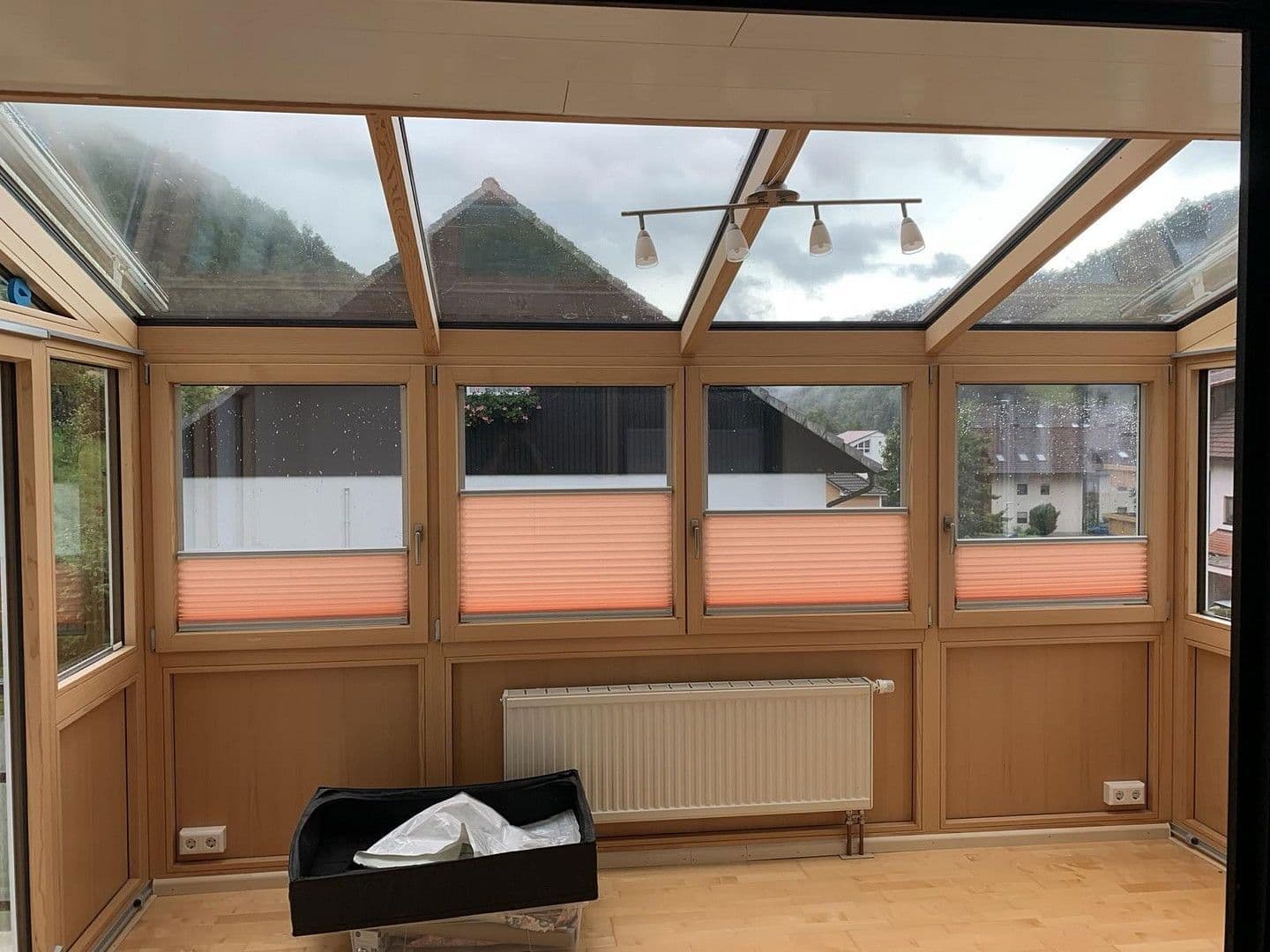 Prodej domu 236 m², pozemek 692 m², Hirschenweg 14, Buchenbach, Bádensko-Württembersko Prodej domu 236 m², pozemek 692 m², Hirschenweg 14, Buchenbach, Bádensko-Württembersko