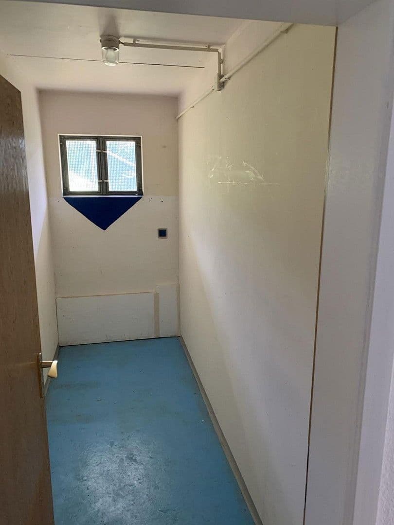 Prodej domu 236 m², pozemek 692 m², Hirschenweg 14, Buchenbach, Bádensko-Württembersko Prodej domu 236 m², pozemek 692 m², Hirschenweg 14, Buchenbach, Bádensko-Württembersko