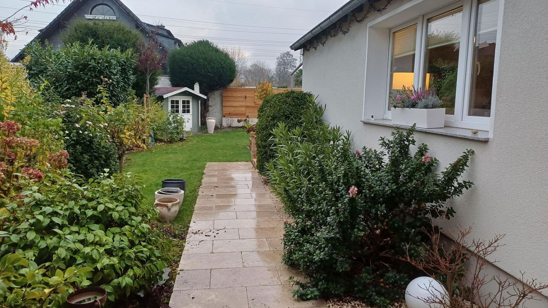 Prodej domu 122 m², pozemek 602 m², Düsseldorf, Severní Porýní-Vestfálsko Prodej domu 122 m², pozemek 602 m², Düsseldorf, Severní Porýní-Vestfálsko