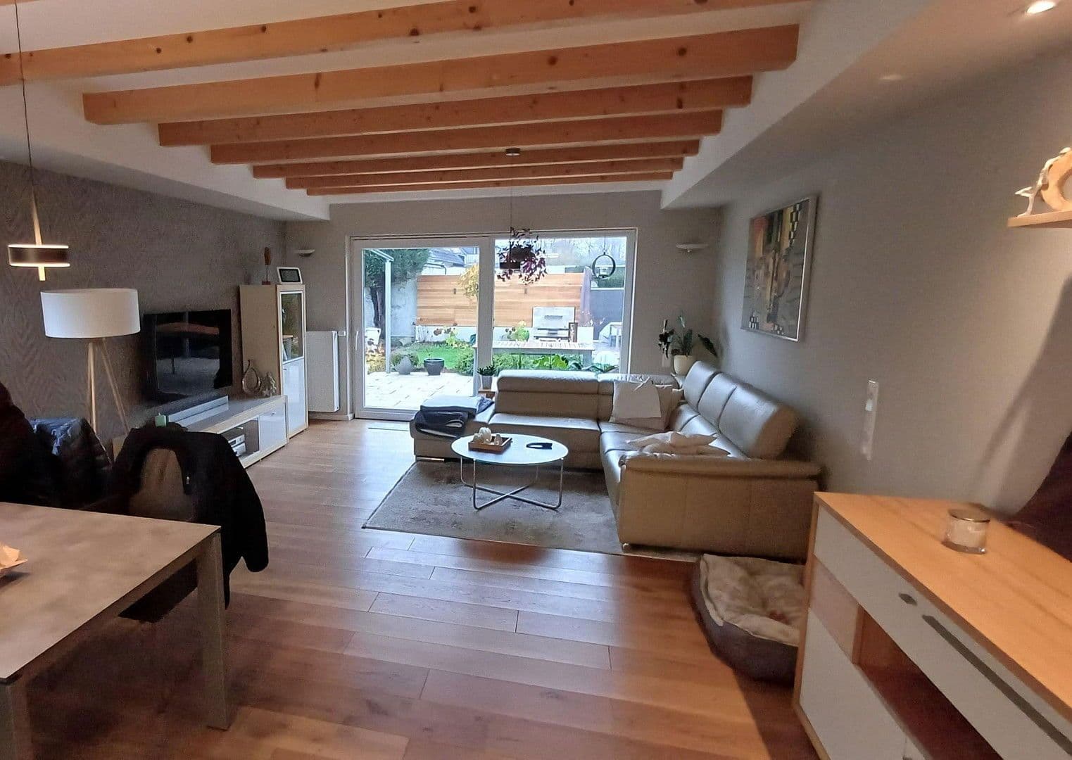 Prodej domu 122 m², pozemek 602 m², Düsseldorf, Severní Porýní-Vestfálsko Prodej domu 122 m², pozemek 602 m², Düsseldorf, Severní Porýní-Vestfálsko