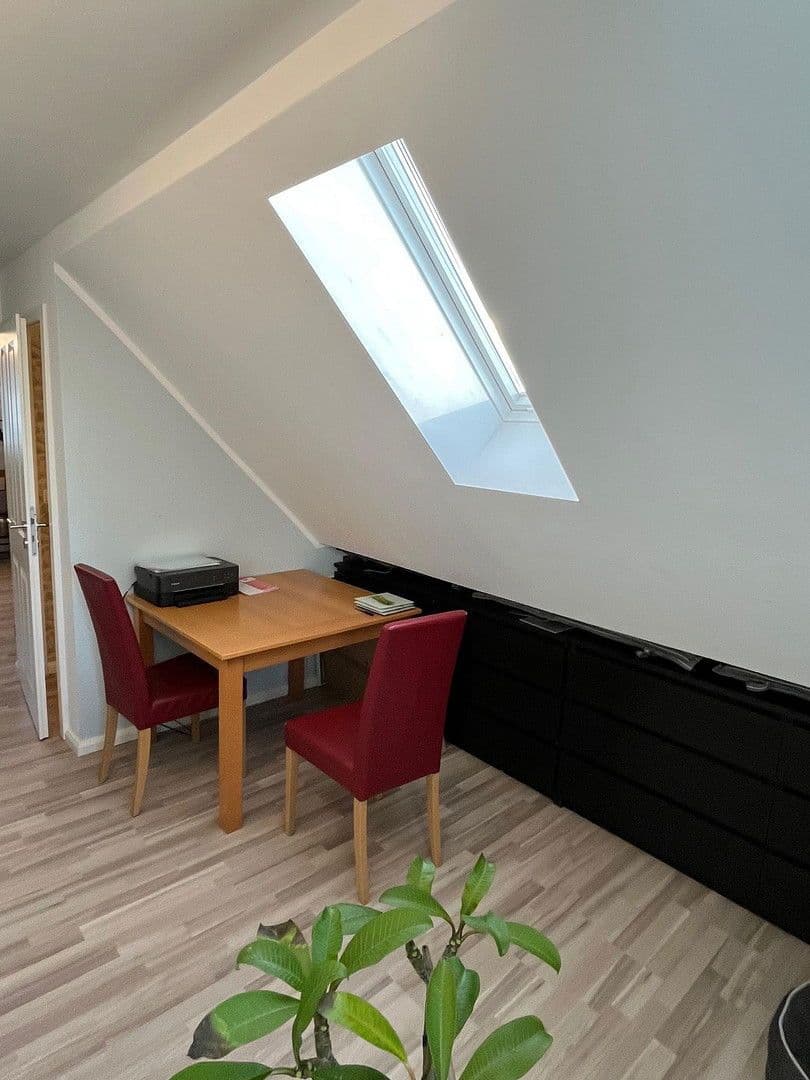 Prodej domu 122 m², pozemek 602 m², Düsseldorf, Severní Porýní-Vestfálsko Prodej domu 122 m², pozemek 602 m², Düsseldorf, Severní Porýní-Vestfálsko