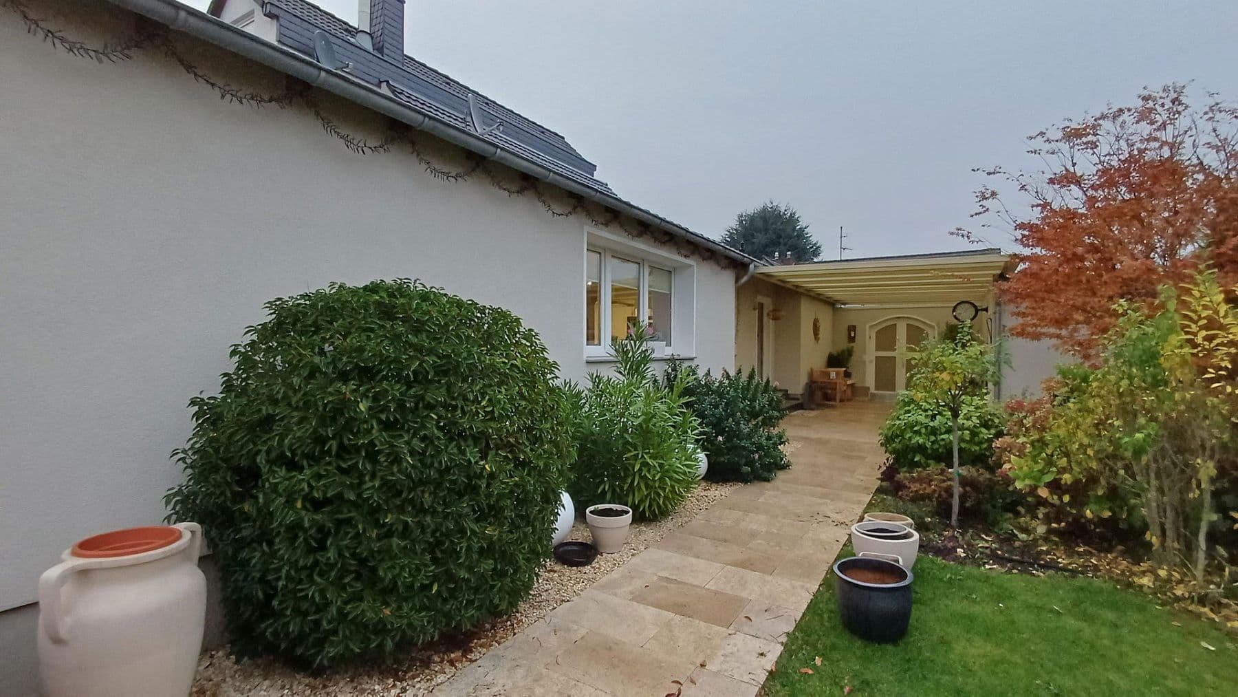 Prodej domu 122 m², pozemek 602 m², Düsseldorf, Severní Porýní-Vestfálsko Prodej domu 122 m², pozemek 602 m², Düsseldorf, Severní Porýní-Vestfálsko