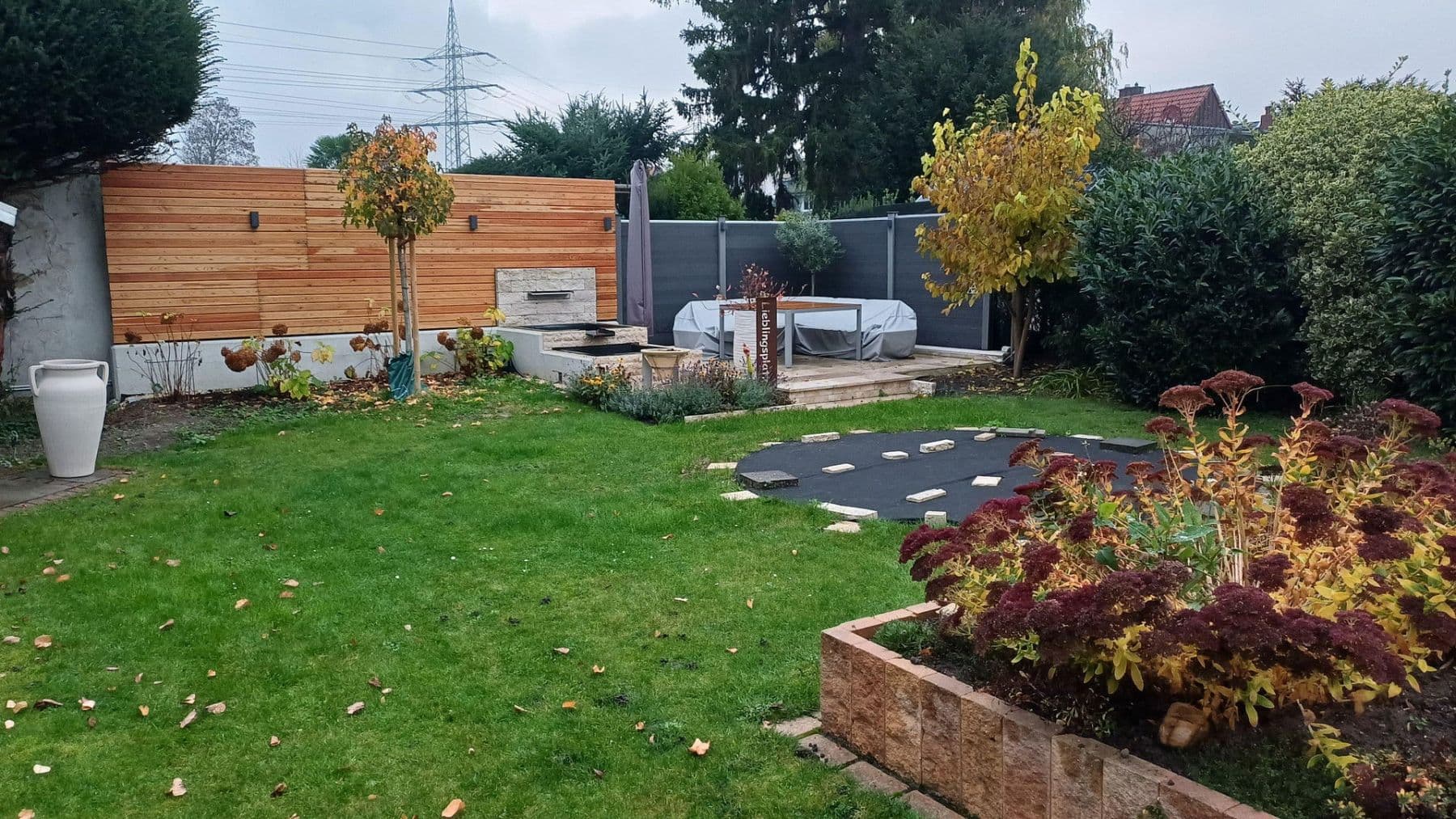 Prodej domu 122 m², pozemek 602 m², Düsseldorf, Severní Porýní-Vestfálsko Prodej domu 122 m², pozemek 602 m², Düsseldorf, Severní Porýní-Vestfálsko