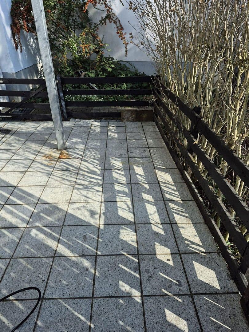 Pronájem bytu 2+1 69 m², Leipziger Straße 19, Schkeuditz, Sasko Pronájem bytu 2+1 69 m², Leipziger Straße 19, Schkeuditz, Sasko