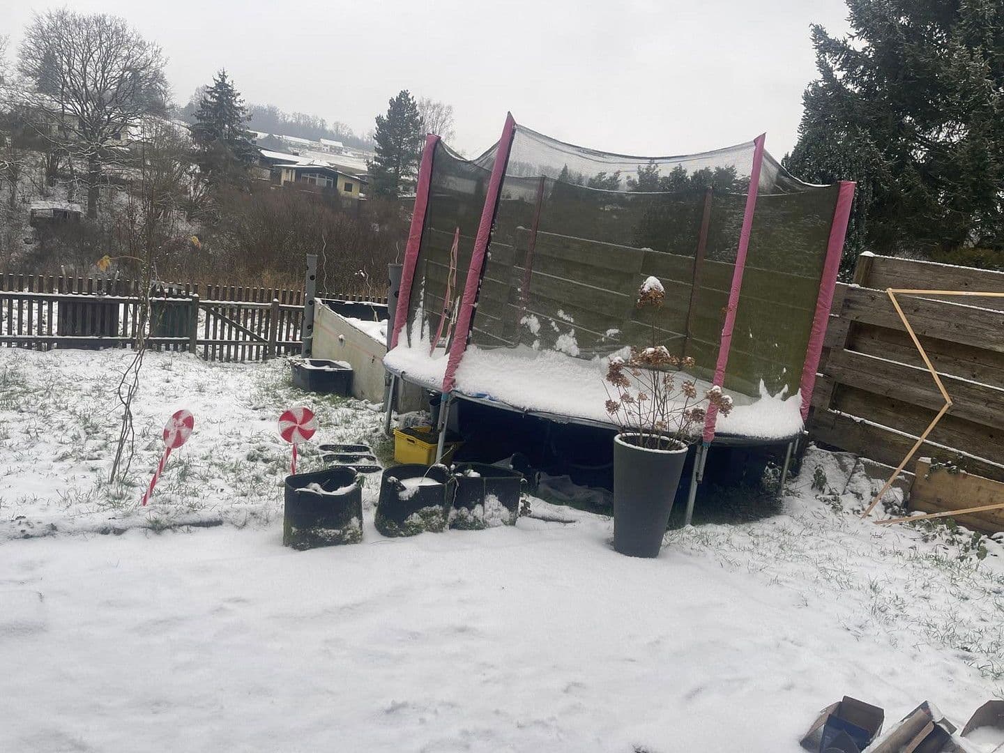 Prodej domu 140 m², pozemek 416 m², Mücke, Hessen Prodej domu 140 m², pozemek 416 m², Mücke, Hessen