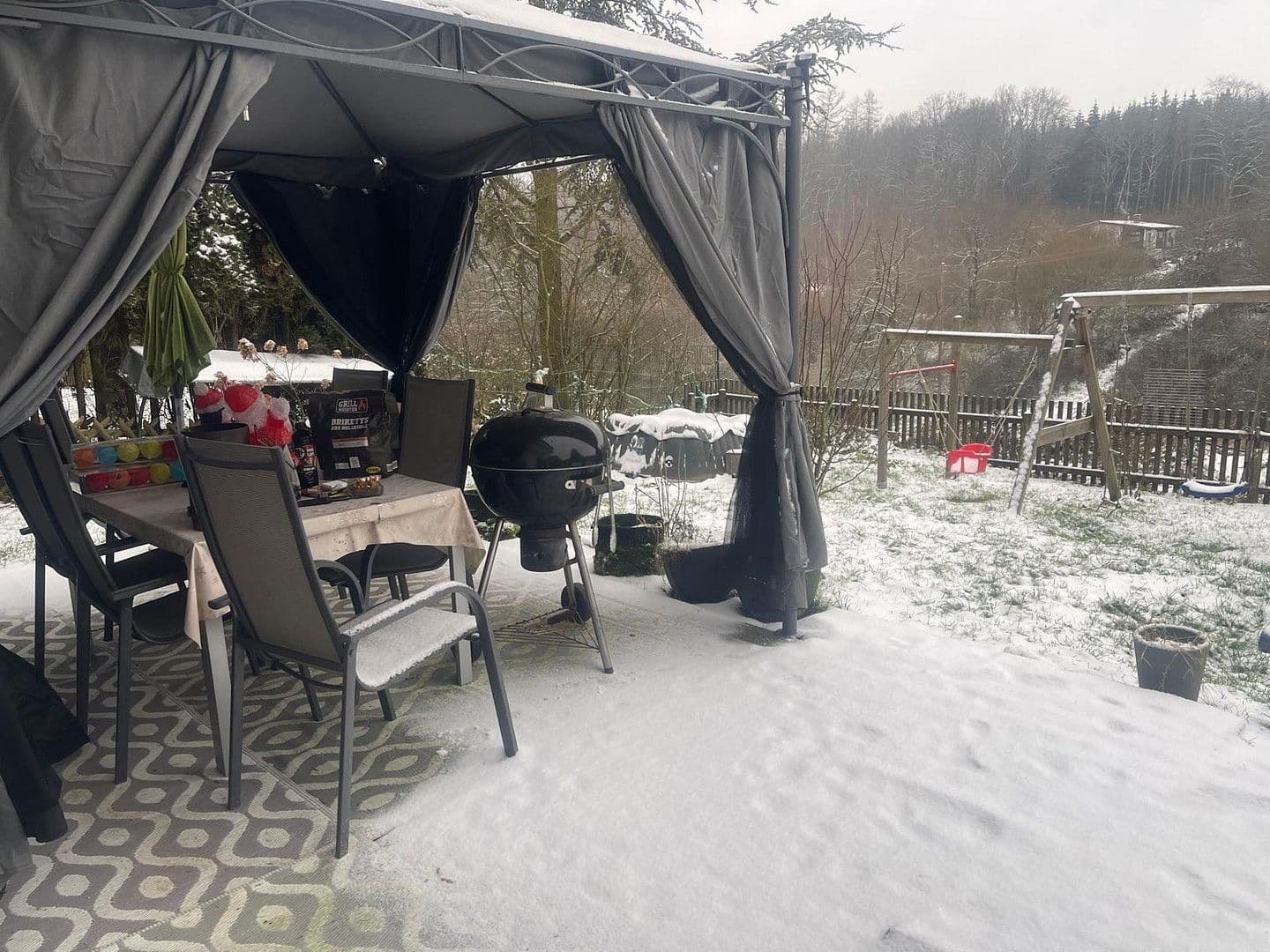 Prodej domu 140 m², pozemek 416 m², Mücke, Hessen Prodej domu 140 m², pozemek 416 m², Mücke, Hessen