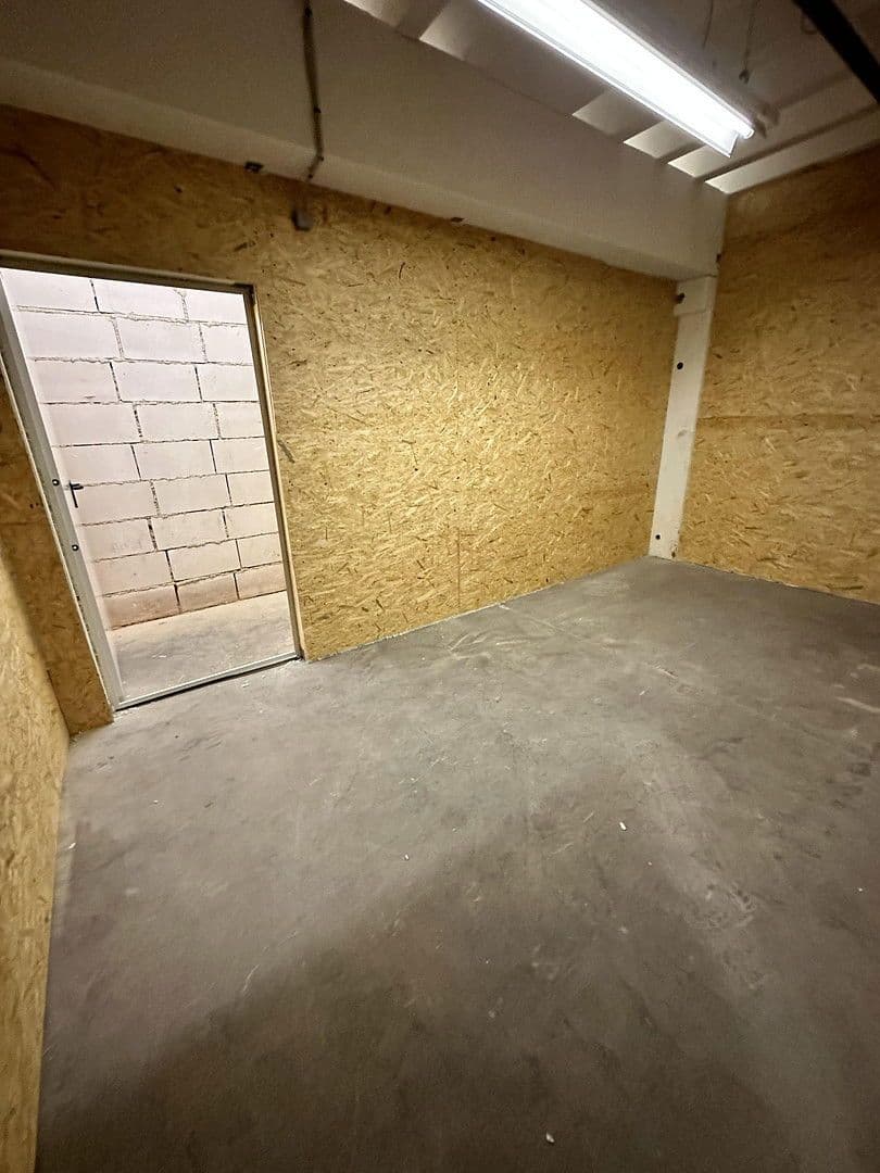 Pronájem nebytového prostoru 60 m², Dieselstrasse 1, Rottenburg a. d. Laaber, Bavorsko Pronájem nebytového prostoru 60 m², Dieselstrasse 1, Rottenburg a. d. Laaber, Bavorsko