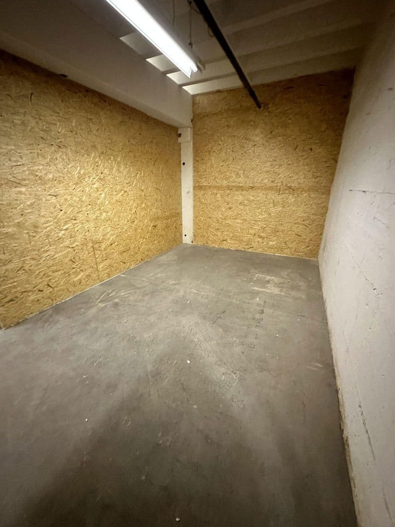 Pronájem nebytového prostoru 60 m², Dieselstrasse 1, Rottenburg a. d. Laaber, Bavorsko Pronájem nebytového prostoru 60 m², Dieselstrasse 1, Rottenburg a. d. Laaber, Bavorsko