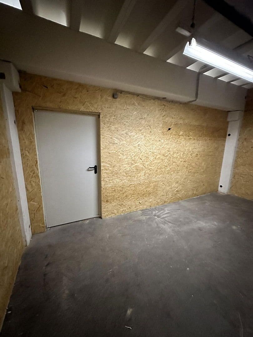 Pronájem nebytového prostoru 60 m², Dieselstrasse 1, Rottenburg a. d. Laaber, Bavorsko Pronájem nebytového prostoru 60 m², Dieselstrasse 1, Rottenburg a. d. Laaber, Bavorsko