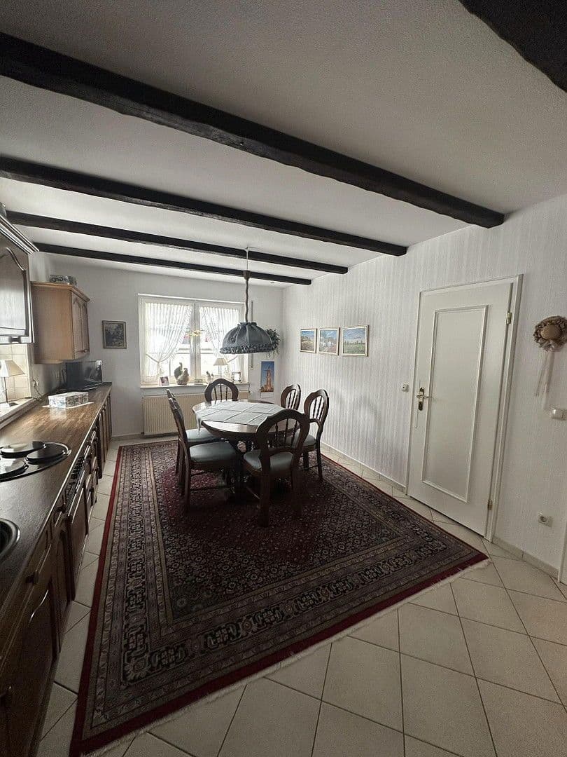 Prodej domu 230 m², pozemek 809 m², Volkmarsen, Hessen Prodej domu 230 m², pozemek 809 m², Volkmarsen, Hessen