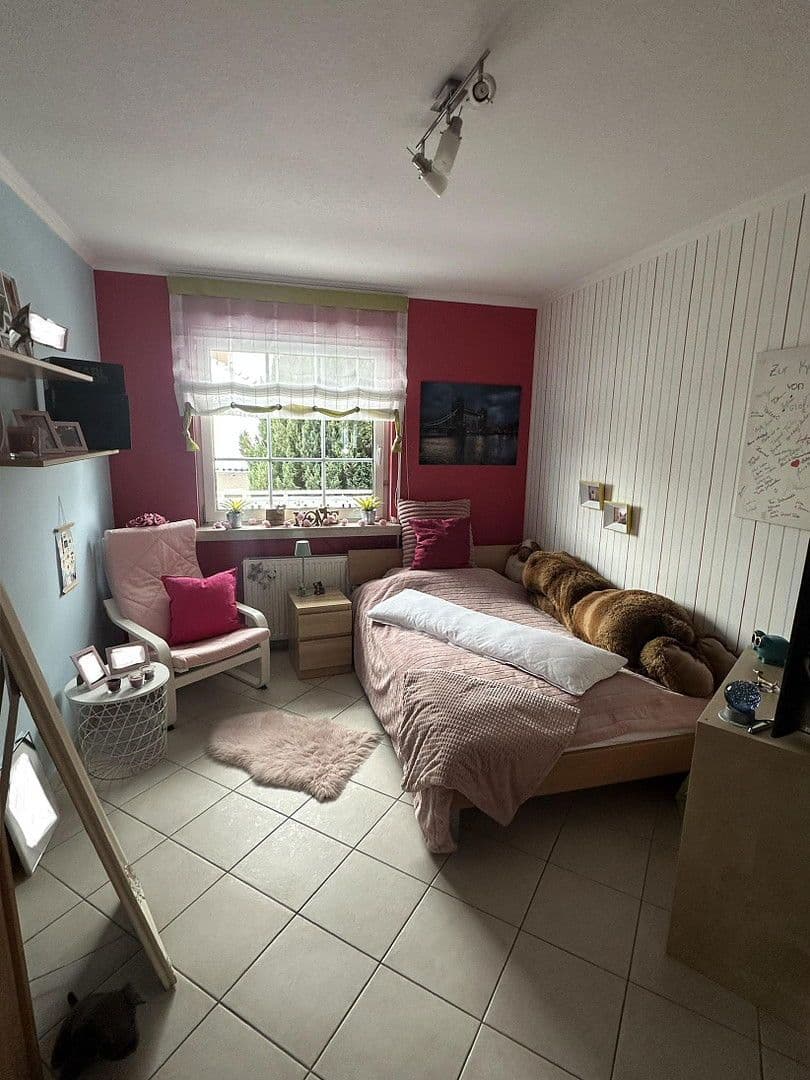 Prodej domu 230 m², pozemek 809 m², Volkmarsen, Hessen Prodej domu 230 m², pozemek 809 m², Volkmarsen, Hessen