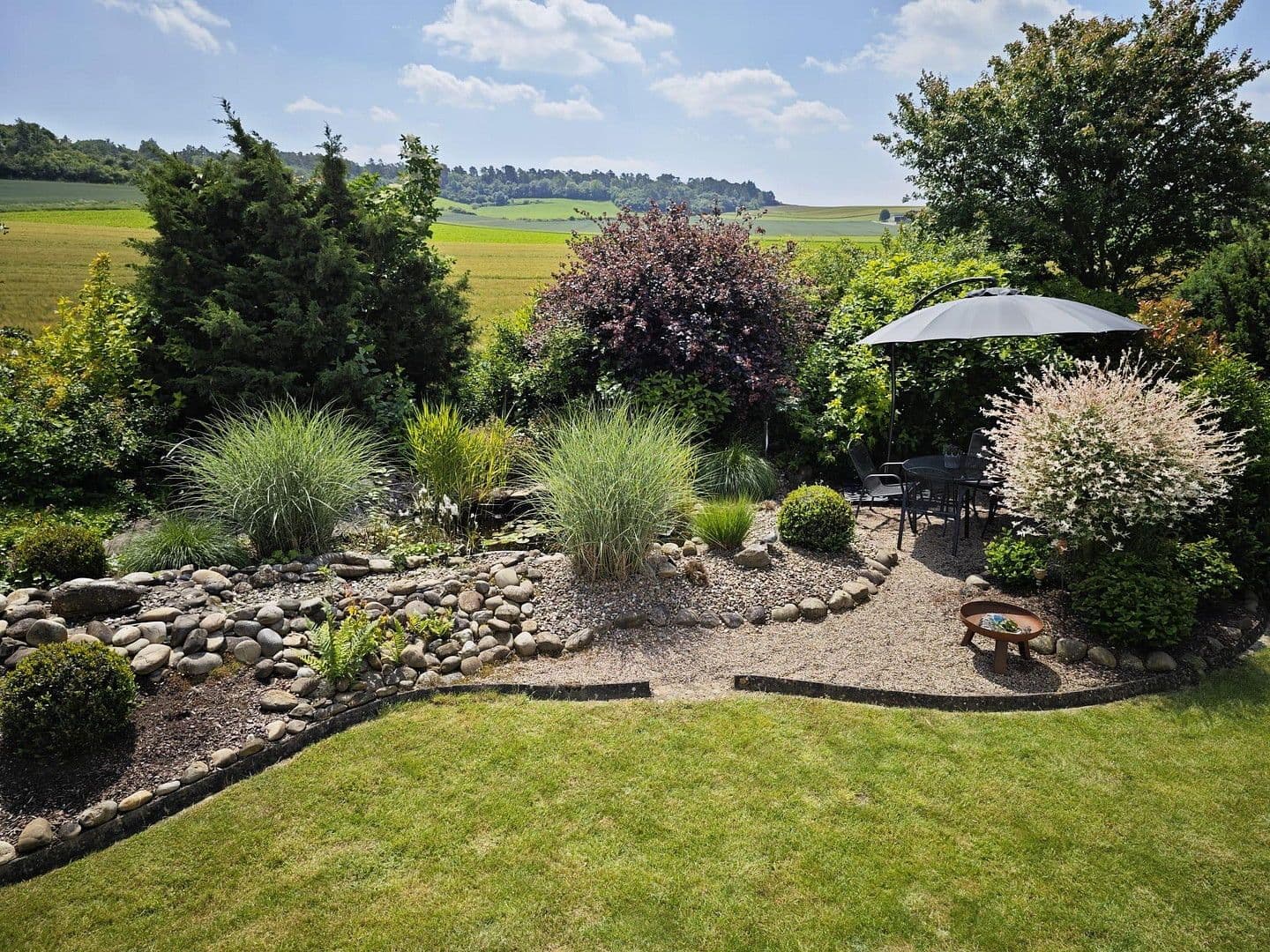 Prodej domu 230 m², pozemek 809 m², Volkmarsen, Hessen Prodej domu 230 m², pozemek 809 m², Volkmarsen, Hessen