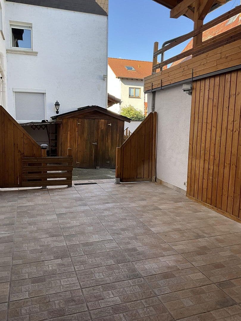 Pronájem domu 88 m², pozemek 42 m², Frankenthal, Porýní-Falc Pronájem domu 88 m², pozemek 42 m², Frankenthal, Porýní-Falc