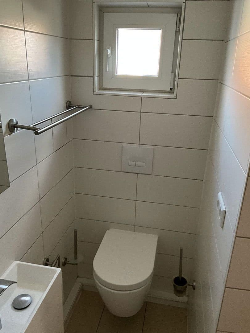 Pronájem domu 88 m², pozemek 42 m², Frankenthal, Porýní-Falc Pronájem domu 88 m², pozemek 42 m², Frankenthal, Porýní-Falc