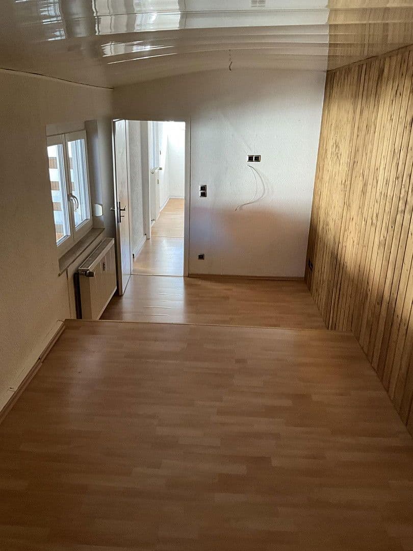 Pronájem domu 88 m², pozemek 42 m², Frankenthal, Porýní-Falc Pronájem domu 88 m², pozemek 42 m², Frankenthal, Porýní-Falc