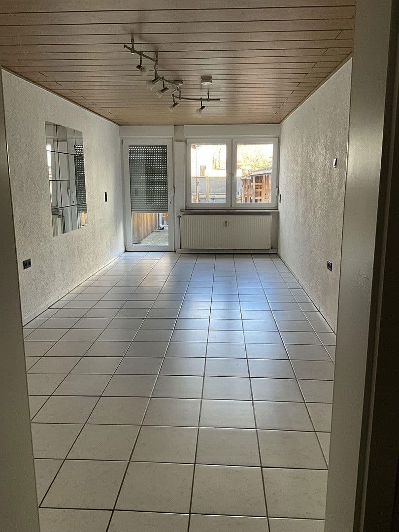 Pronájem domu 88 m², pozemek 42 m², Frankenthal, Porýní-Falc Pronájem domu 88 m², pozemek 42 m², Frankenthal, Porýní-Falc