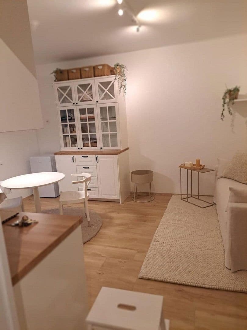 Pronájem bytu 2+1 37 m², Anzengrubergasse 10, Wien, Wien Pronájem bytu 2+1 37 m², Anzengrubergasse 10, Wien, Wien