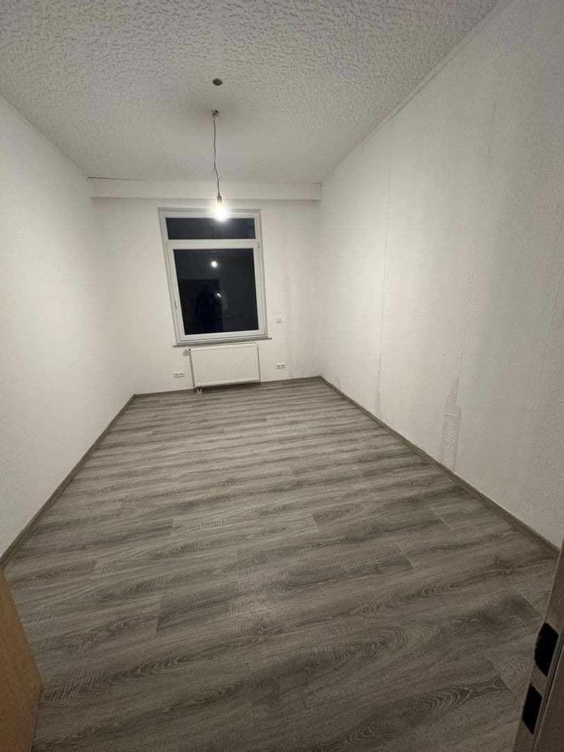 Pronájem bytu 2+1 65 m², Bremerhavenerstraße 12, Bremerhaven, Bremen Pronájem bytu 2+1 65 m², Bremerhavenerstraße 12, Bremerhaven, Bremen