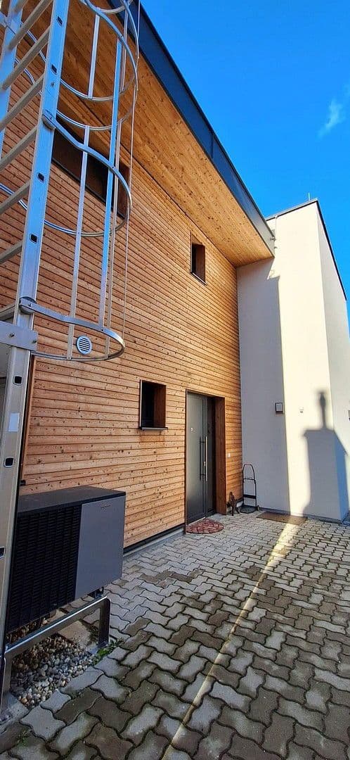 Prodej domu 141 m², pozemek 200 m², Altgasse 8/3, St. Andrä Wördern, Dolní Rakousko Prodej domu 141 m², pozemek 200 m², Altgasse 8/3, St. Andrä Wördern, Dolní Rakousko