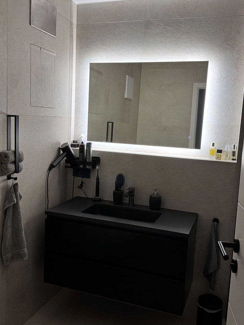 Prodej bytu 2+1 50 m², Bei den Linden 7, Laichingen, Bádensko-Württembersko Prodej bytu 2+1 50 m², Bei den Linden 7, Laichingen, Bádensko-Württembersko