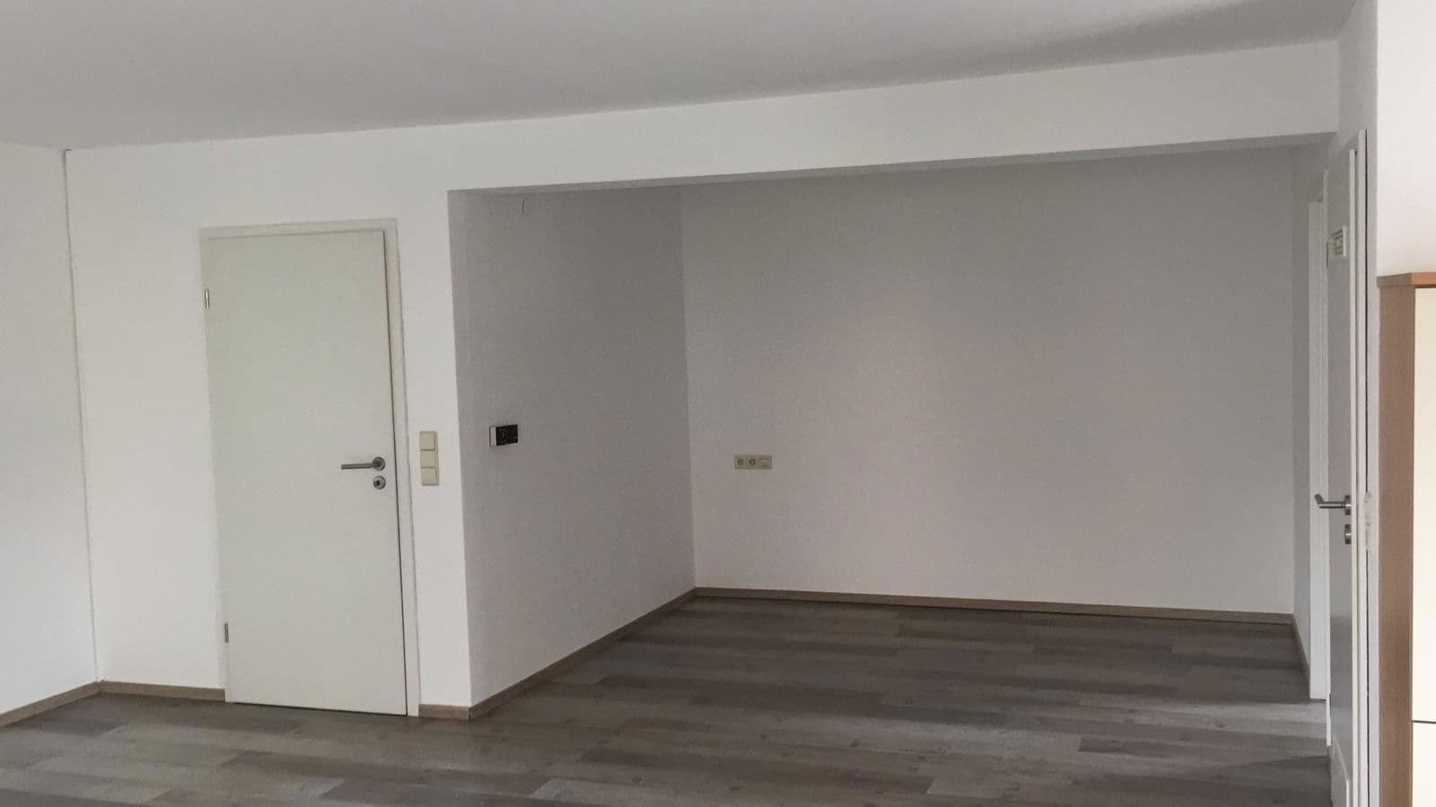 Prodej bytu 1+kk 54 m², Brunnenstr. 15/1, Krauchenwies, Bádensko-Württembersko Prodej bytu 1+kk 54 m², Brunnenstr. 15/1, Krauchenwies, Bádensko-Württembersko