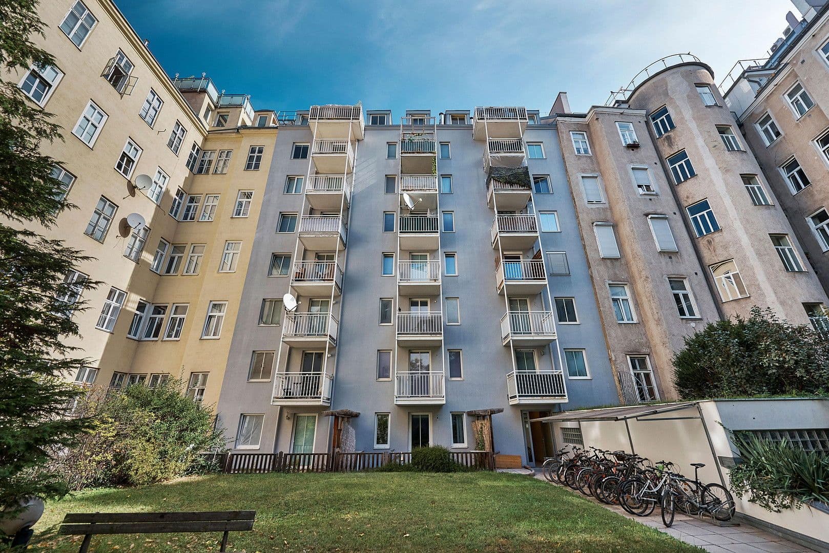 Pronájem bytu 1+1 27 m², Spittelauer Lände 9, Wien, Wien Pronájem bytu 1+1 27 m², Spittelauer Lände 9, Wien, Wien